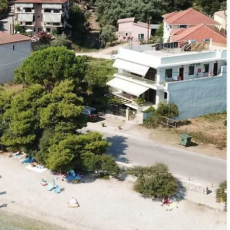 Nikoleta Apartament *